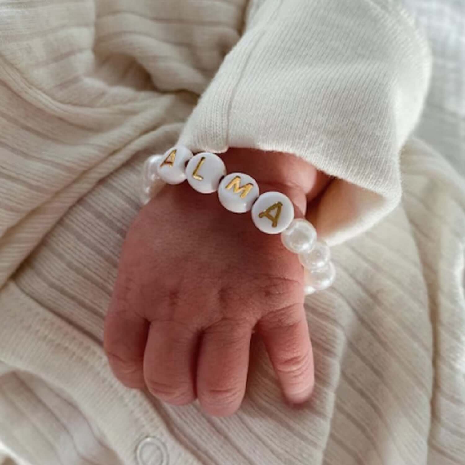 Personalized Pearl Name Bracelet for Baby and Girl